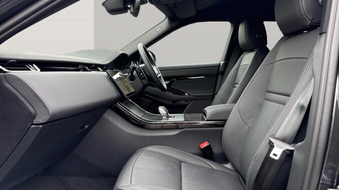 Land Rover Range Rover Evoque 1.5 P270e Hoxton Edition 5dr Auto Hatchback - Image 3